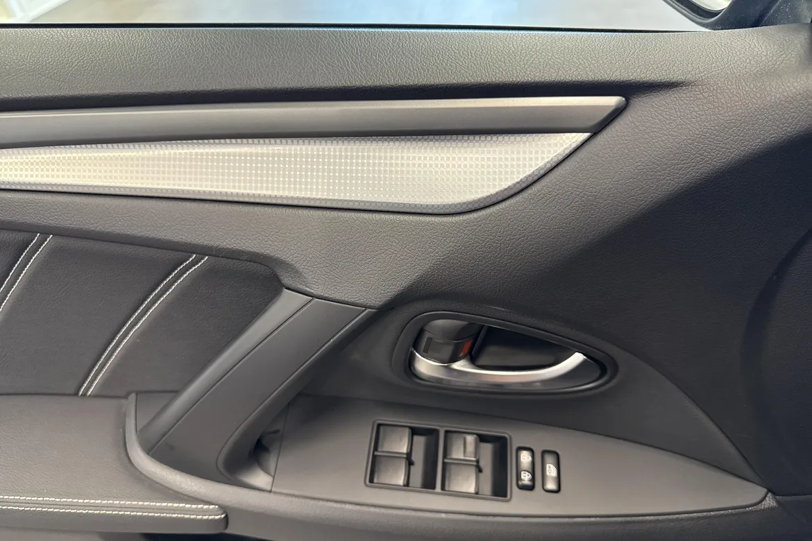 picture of a car