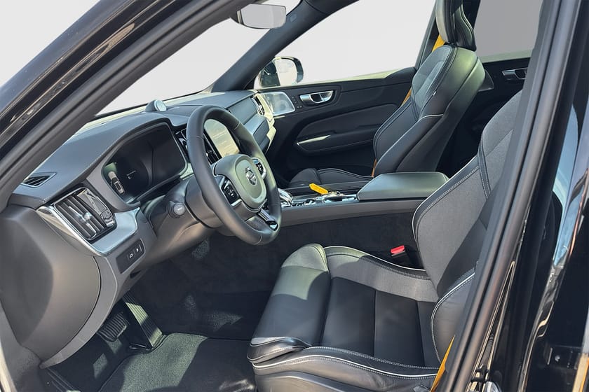Bild 4 av Volvo XC60 Recharge T8 II Polestar Engineered