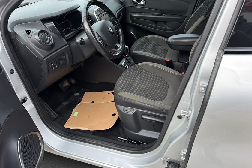 Bild 4 av Renault Captur 1,2 TCe EDC 118HK