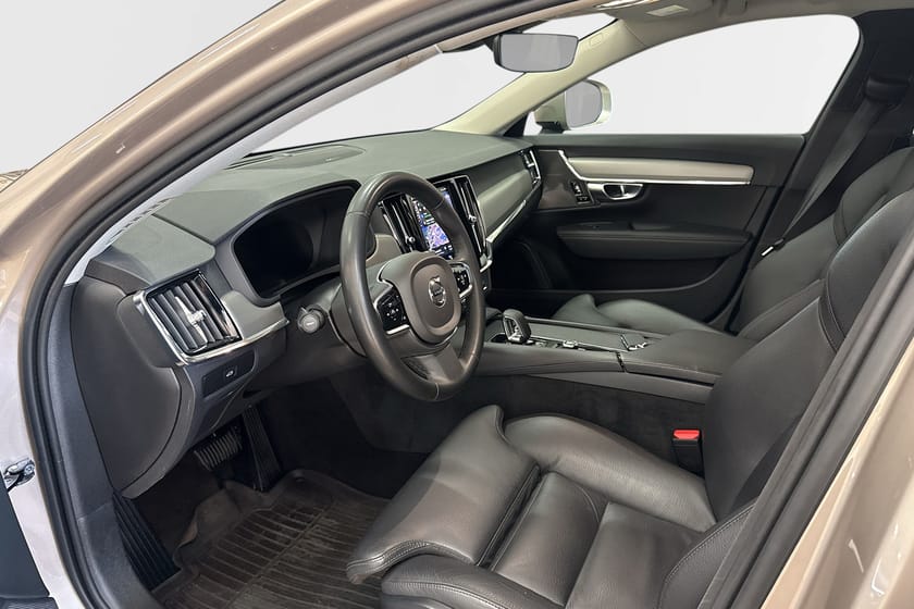 Bild 4 av Volvo V90 Cross Country B4 AWD Diesel Plus