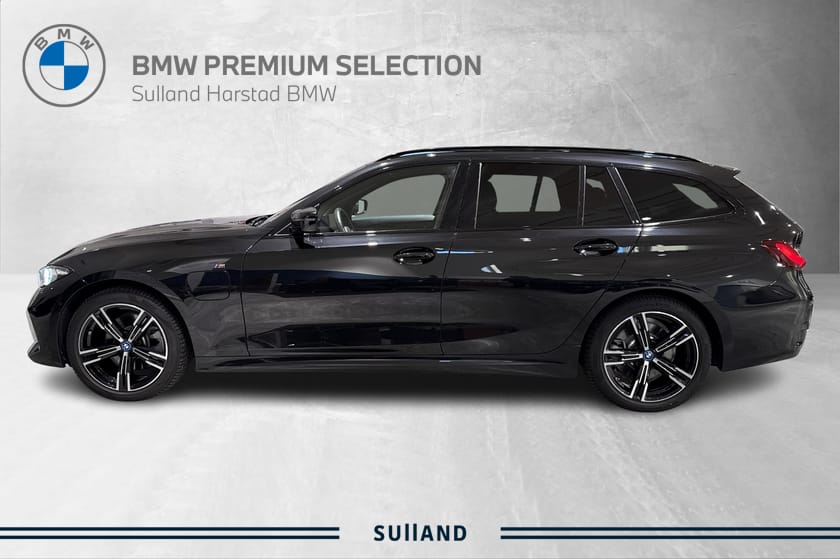 Bilde 2 av BMW 330e xDrive Touring Msport // Krok/ACC/Rkam