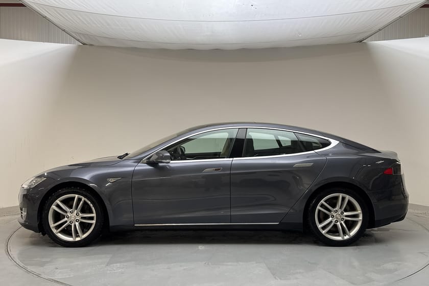 Bild 2 av Tesla Model S 85 Fri Superchage GPS Läder Pano
