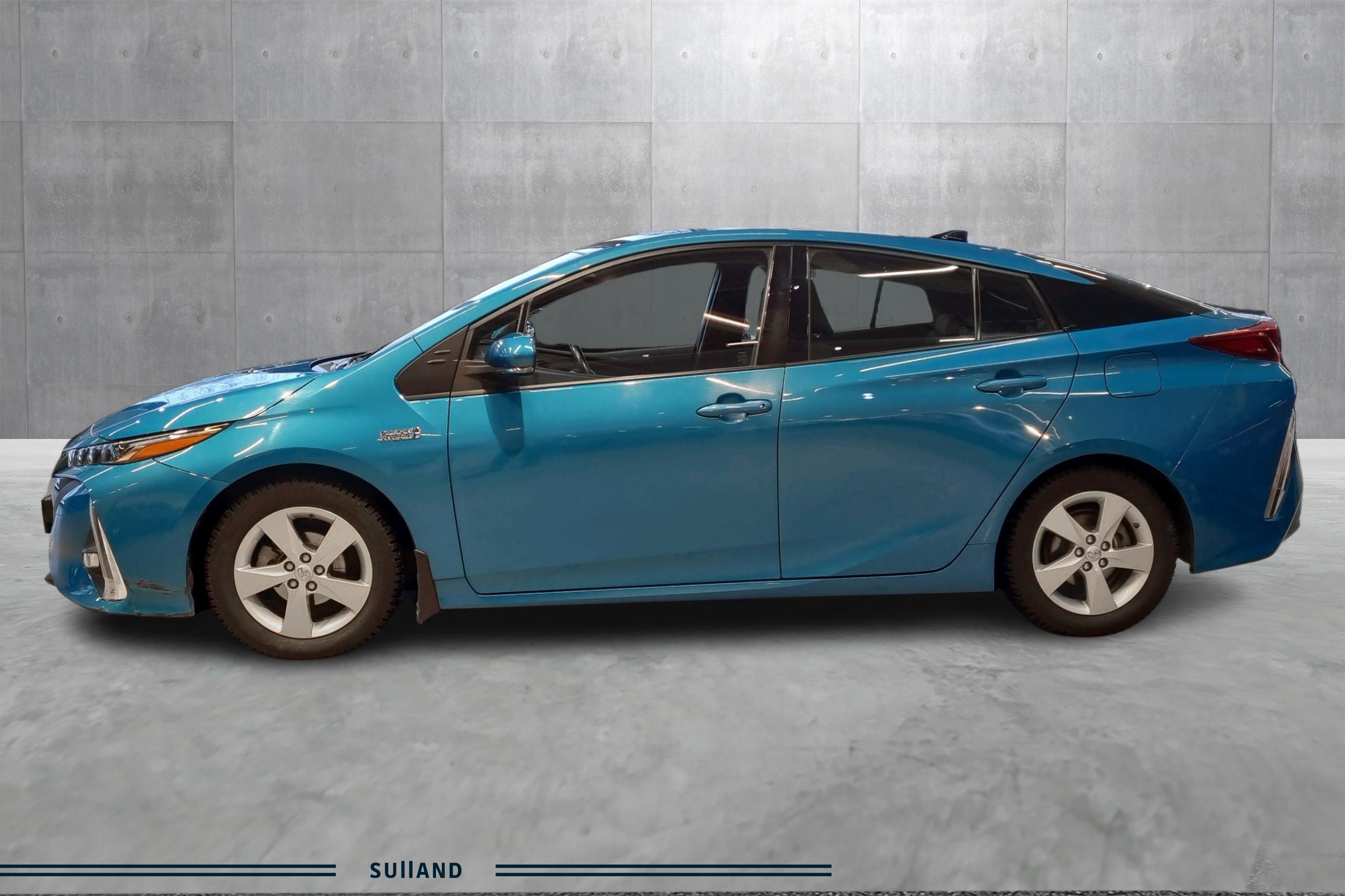 Thumnail bilde 1 av Toyota Prius Plug-in Hybrid