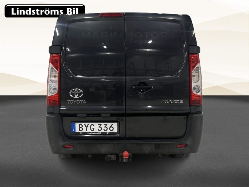 Bild 5 av Toyota ProAce Skåpbil 2,0 D 163 HK Automat Drag Vhjul *PÅ VÄG IN*