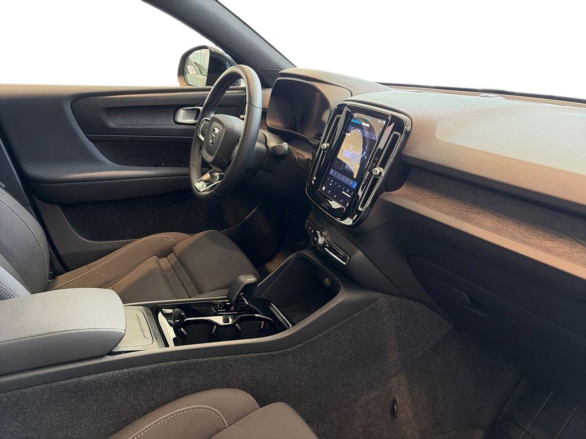 Volvo C40 2023 - miniatyr 10