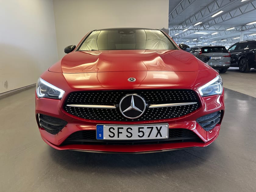 Bild 2 av Mercedes-Benz CLA 220 Shooting Brake AMG Line / Navigation / Dragkrok / Backkamera /