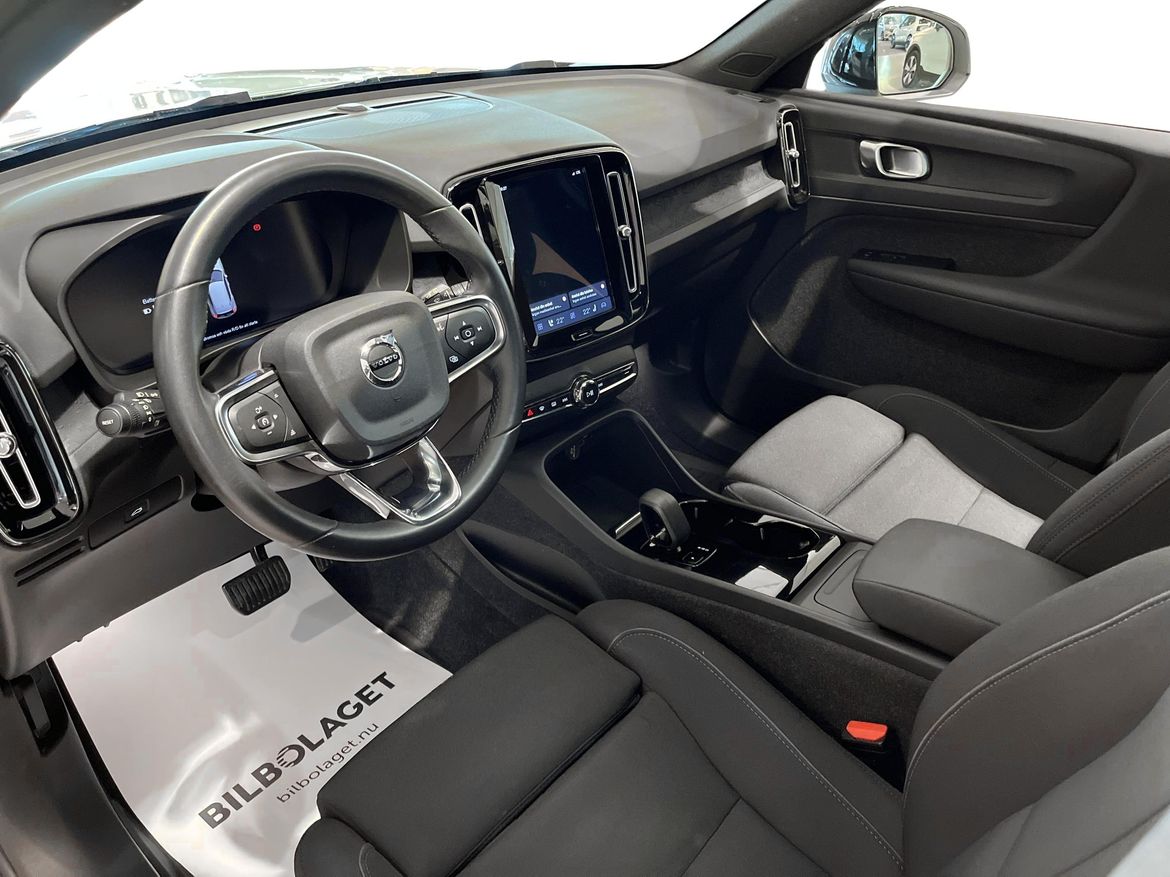 Volvo XC40 2023 - miniatyr 6