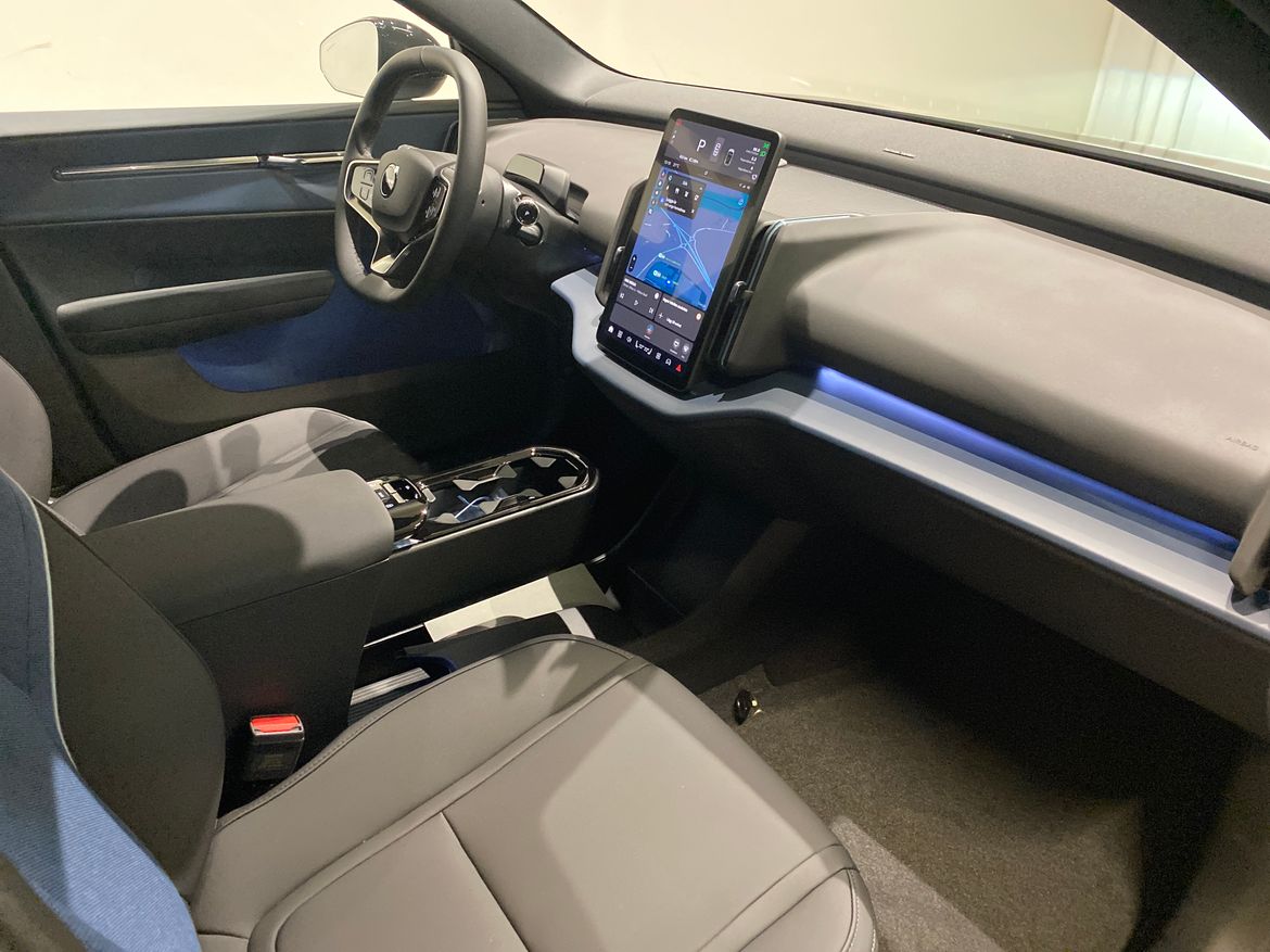 Bild 2 av 6 på bilen