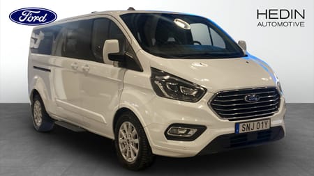 Ford Tourneo Custom 320