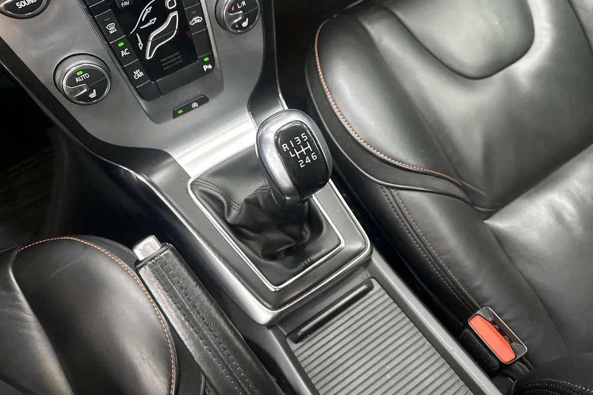 picture of a car