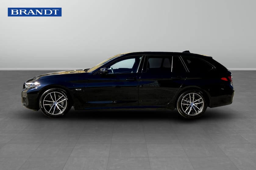 Bild 4 av BMW 530e xDrive Touring Auto Con M Sport 292hk