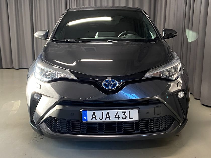 Bild 2 av Toyota C-HR Hybrid 122hk X-Edition Navi Backkamera