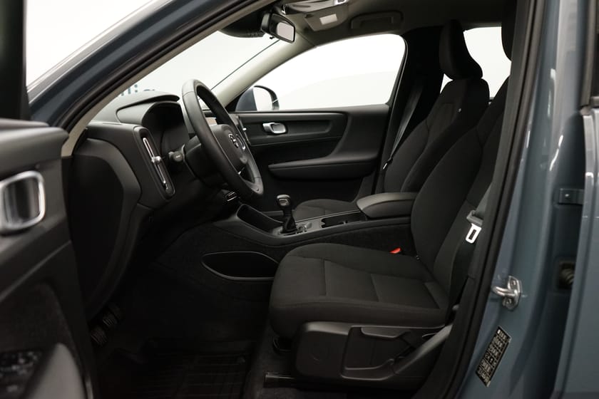 Bild 5 av Volvo XC40 T2 FWD Momentum Core, Dragkrok