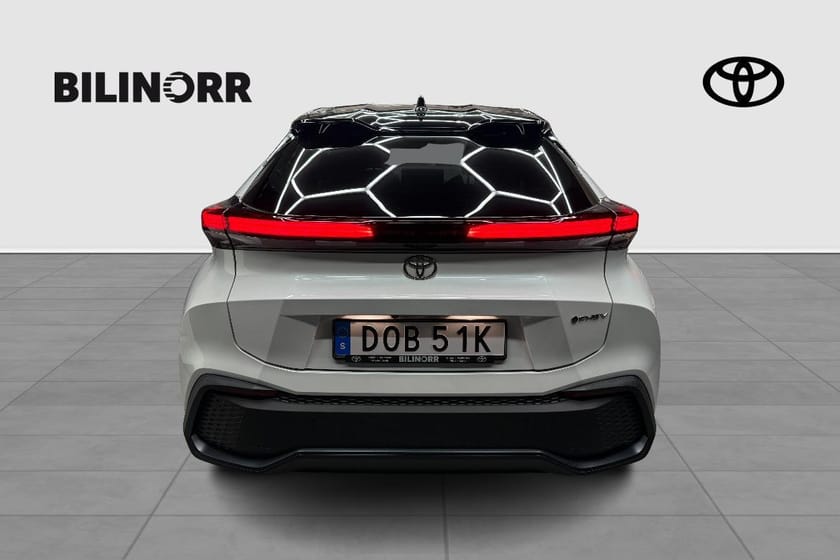 Bild 3 av Toyota C-HR PHEV 2,0 LADDHYBRID FWD STYLE TEKNIK V-HJUL
