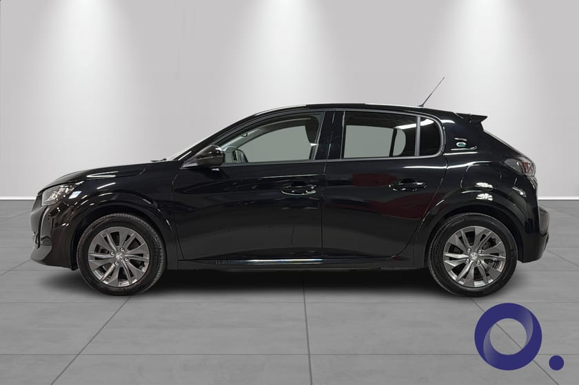 Bilde 2 av Peugeot e-208 Allure 136 hk | CRUISE CONTROL, KAMERA, CARPLAY++