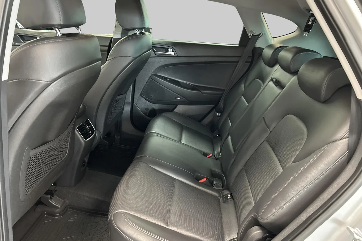 picture of a car