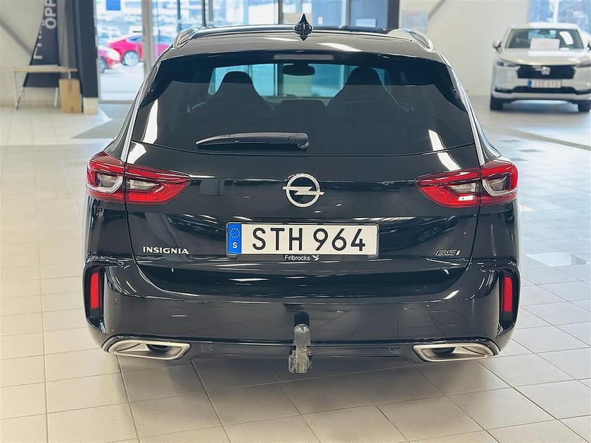 Bild 4 av Opel Insignia Sports Tourer ST GSI 2.0D 4X4 Aut 209hk *Värmare/Drag*