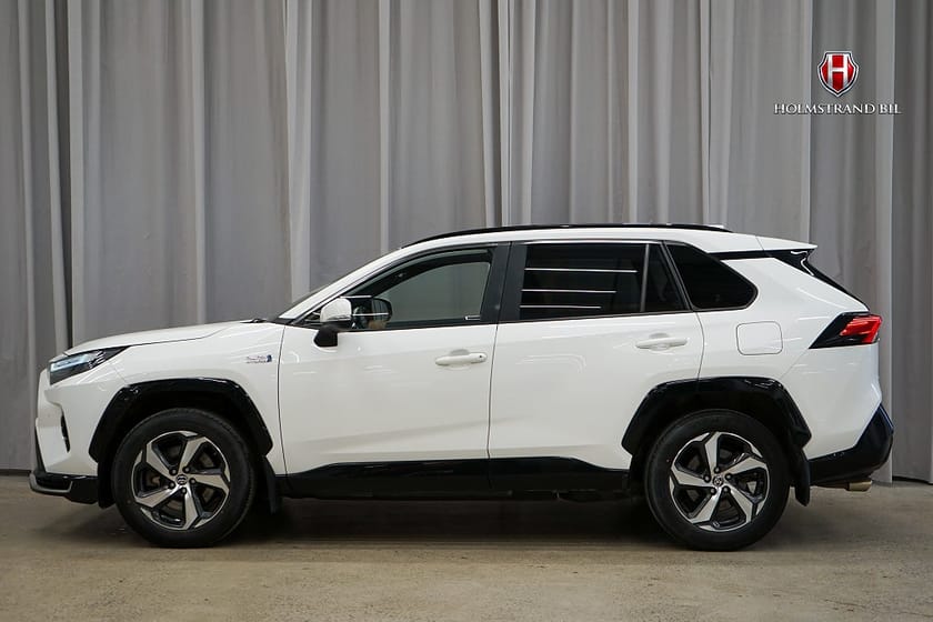 Bild 1 av Toyota RAV4 Plug-in Hybrid X EDITION Drag Kamera Rattvärme El-stol