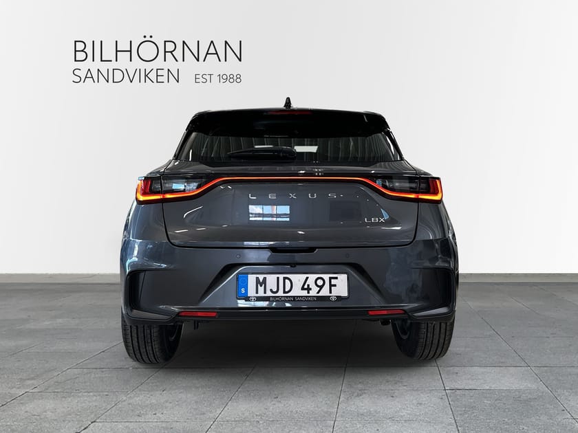 Bild 4 av Lexus LBX Hybrid Vinterhjul