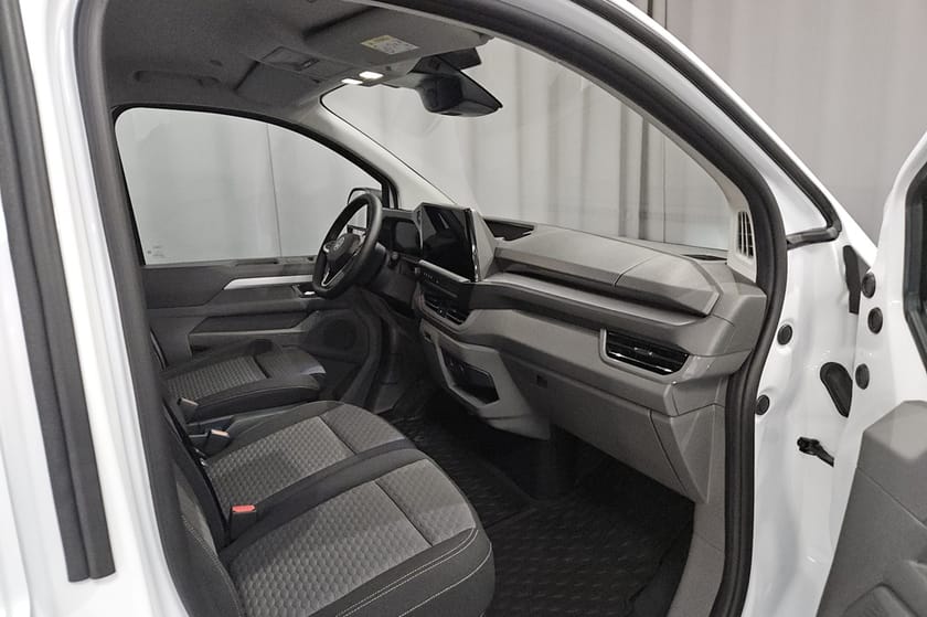 Bild 5 av Volkswagen Transporter L2 2.0 TDI 150HK Aut Drag