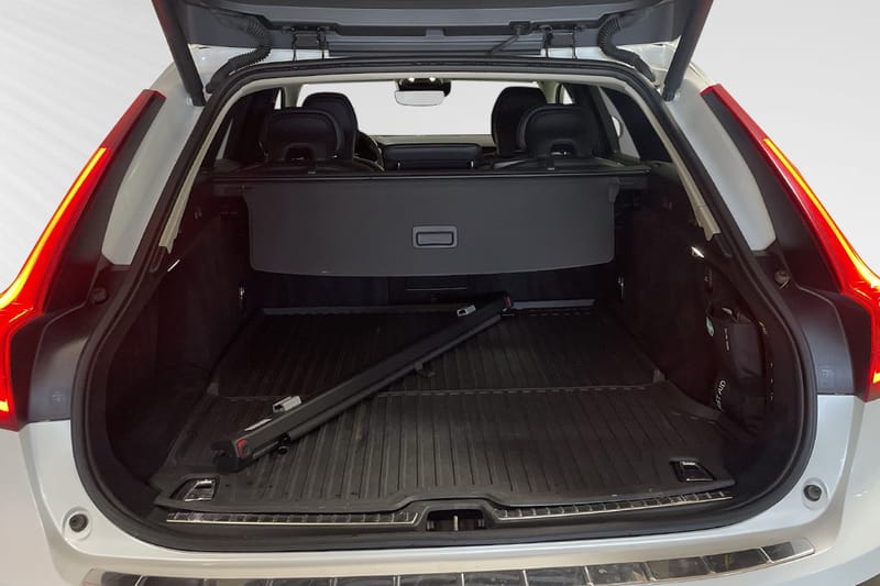 Volvo V90 Cross Country