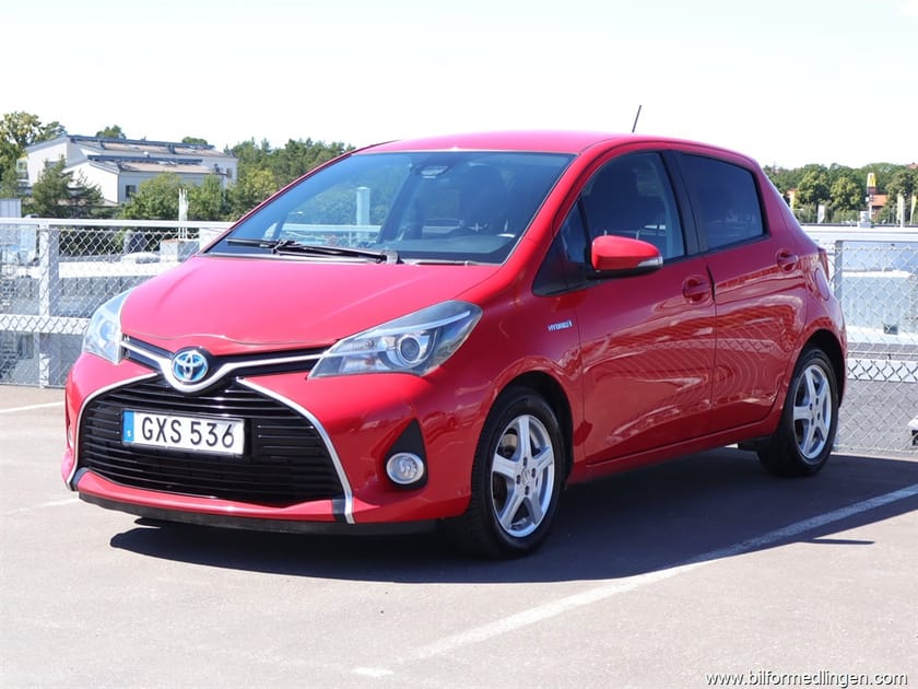 Bild 1 av Toyota Yaris Hybrid 1.5 VVT-i 100hk Kamera