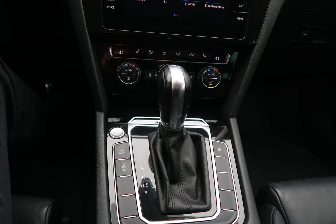 Volkswagen Passat 2018 - miniatyr 15