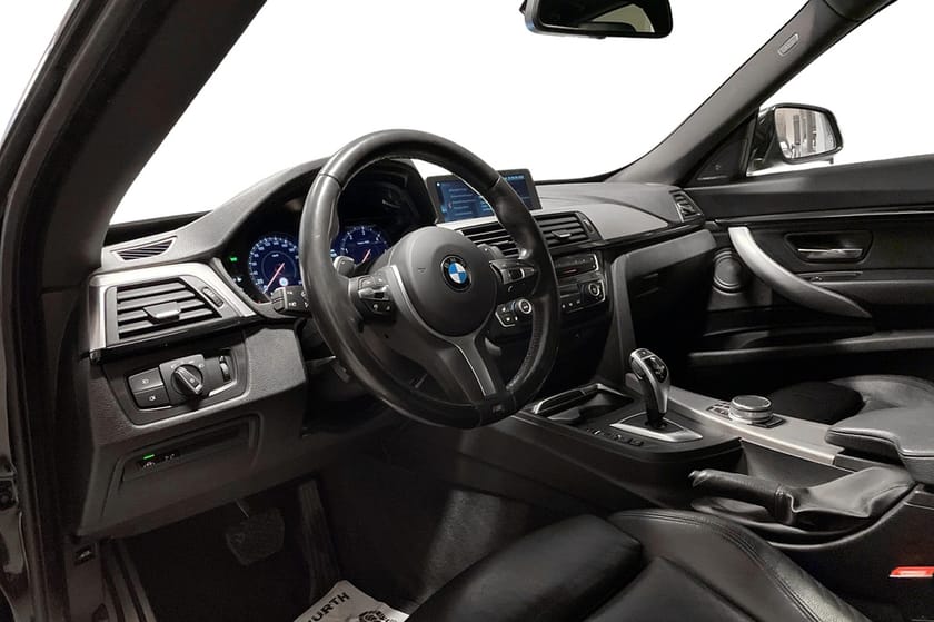 Bild 4 av BMW 320d xDrive GT / Panorama / Head up / M sport /