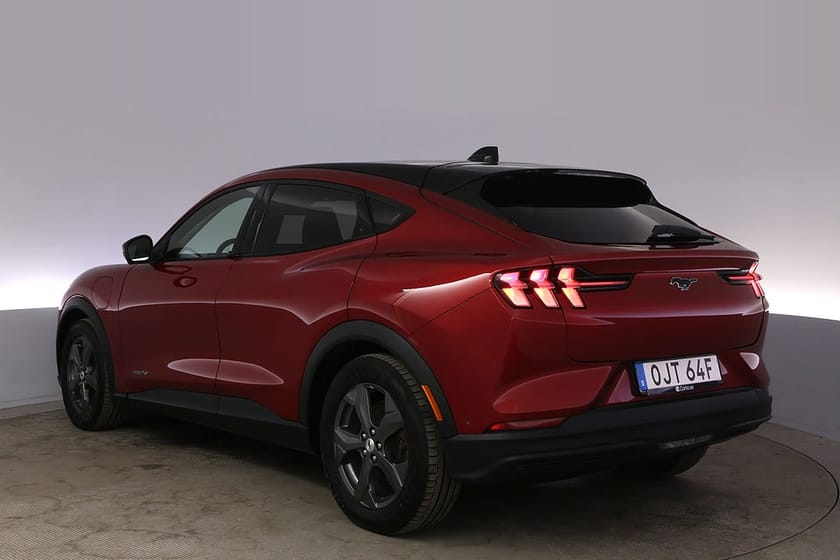 Bild 4 av Ford Mustang Mach-E Standard Range RWD Teknik+ Pano B&O