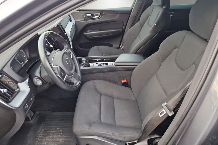 Bild 5 av Volvo XC60 B4 AWD Momentum
