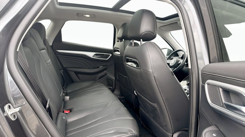 Bild 5 av MG Marvel R 70 kWh (180hk) LUXURY / DRAG / 360-KAMERA