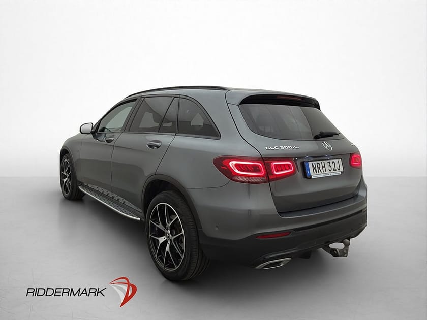 Bild 4 av Mercedes-Benz GLC 300 de 4MATIC 4M AMG Line Pano Kamera Drag MOMS