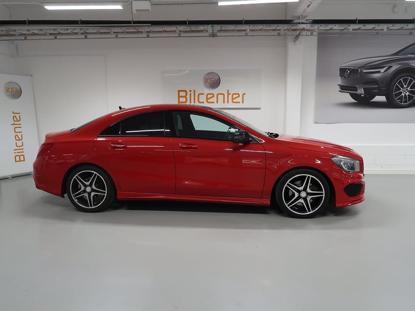 Bild 5 av Mercedes-Benz CLA 220 d AMG Line V-Däck ingår Taklucka-Kamera-Motorvärmar