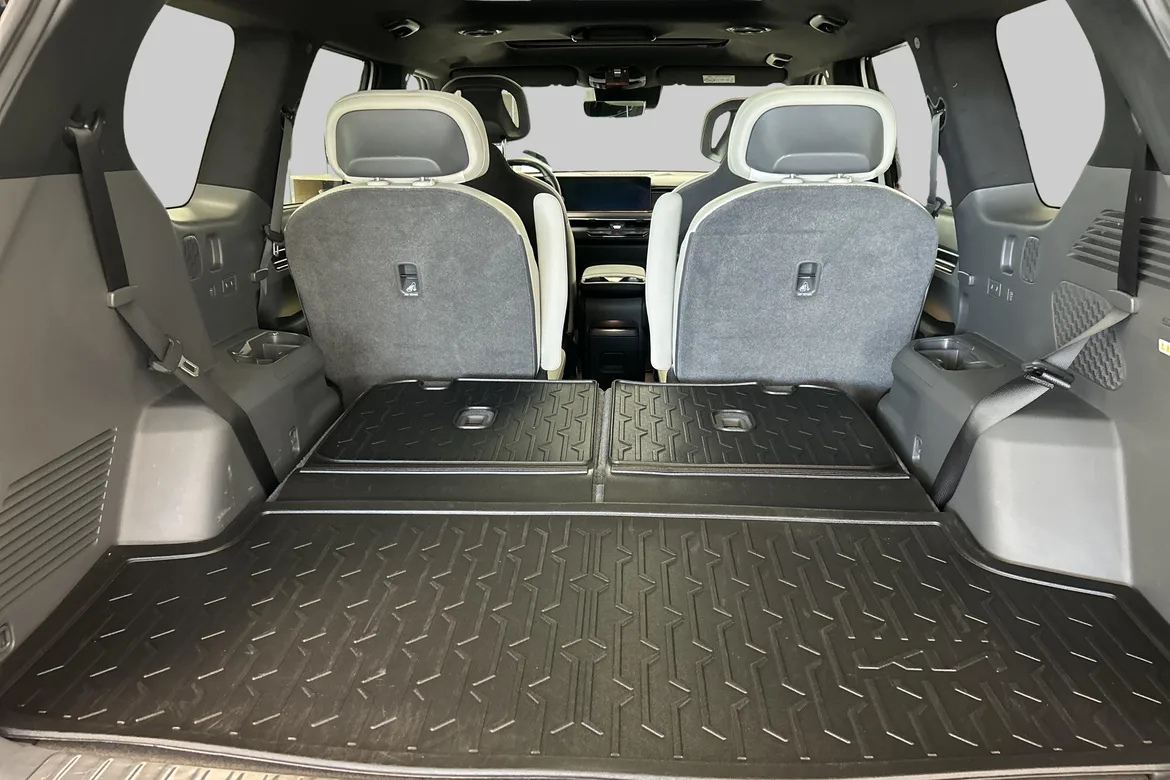 picture of a car