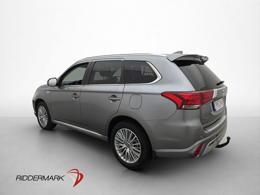 Bild 5 av Mitsubishi Outlander PHEV AWD Comfort Backkamera GPS  Drag
