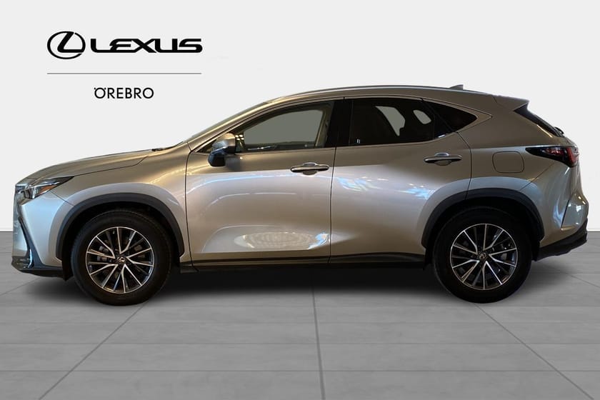 Bild 3 av Lexus NX 350h AWD Executive Teknikpaket inkl vinterhjul