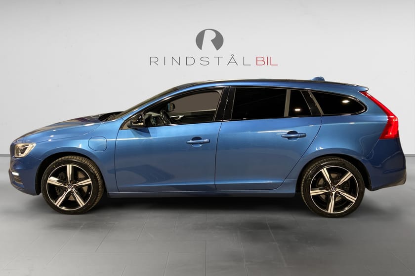 Bild 4 av Volvo V60 D5 Plug-in Hybrid 231 HK AUT AWD R-DESIGN DRAG NAVI 18"