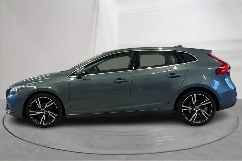 Bild 2 av Volvo V40 D2 (115hk)