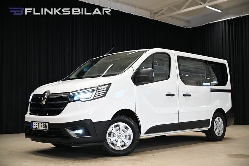 Bild 1 av Renault Trafic Passenger L2 150HK 9-Sits|Drag|LED|Backkamera|M/K-Värmare
