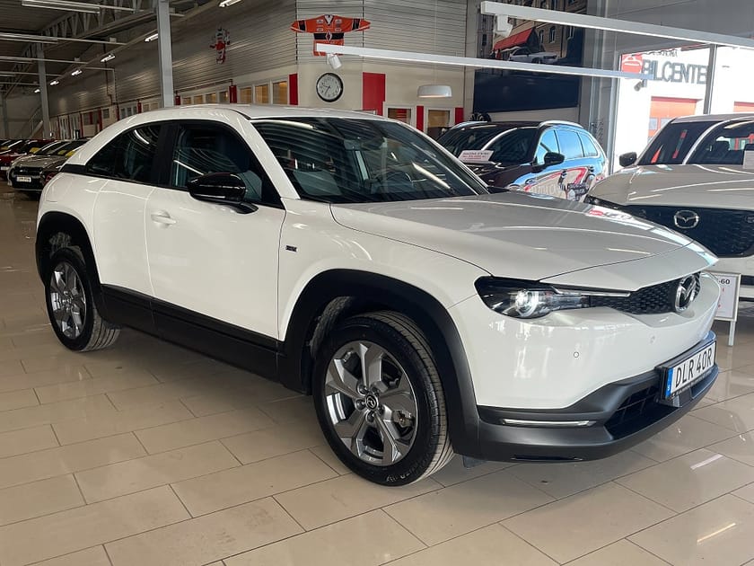 Bild 3 av Mazda MX-30 e-Skyactiv EV 143 hk Exclusive-line