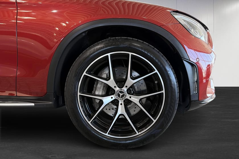 Bild 3 av Mercedes-Benz GLC 400 d Coupé 4MATIC | AMG | Taklucka | 360 Kamera