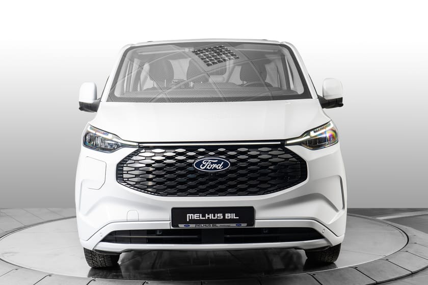 Bilde 2 av Ford E-Transit Custom 320 320L 2025 – Limited |3-seter|ACC|360Hengerfeste