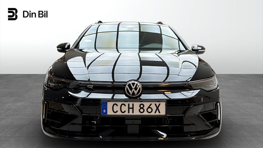 Bild 4 av Volkswagen Golf Variant R 333 HK DSG7 4MOTION Pano/H&K