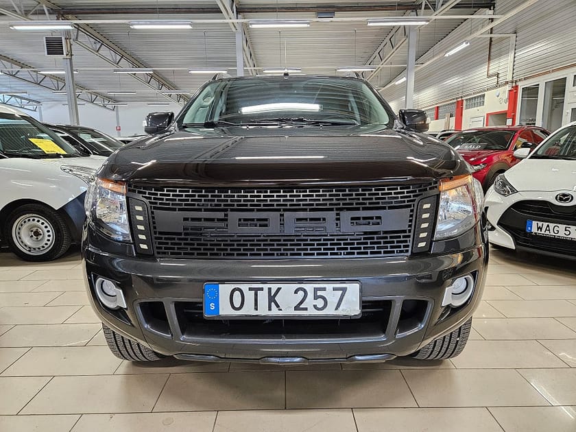 Bild 2 av Ford Ranger Dubbelhytt WILDTRACK 3.2 TDCi 4x4 Aut 200 hk