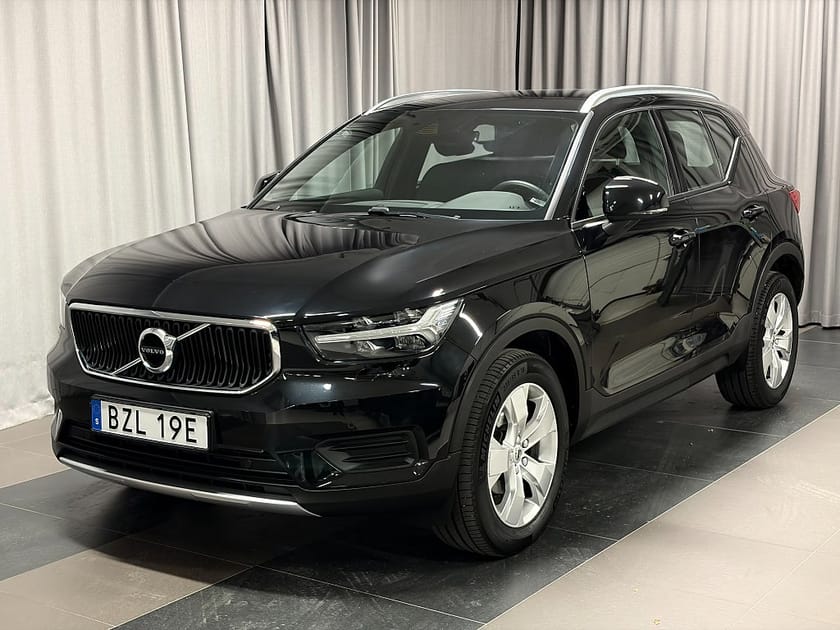 Bild 1 av Volvo XC40 T3 Momentum Advanced Inkl. Vinterhjul Keyless NAV