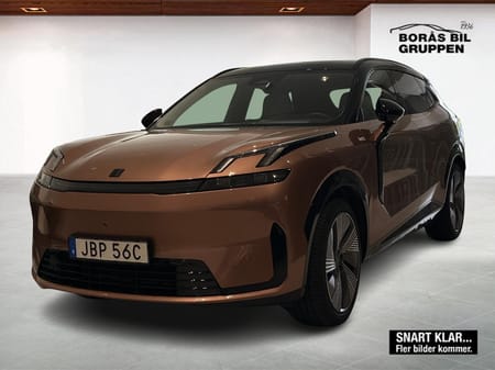 Lynk & Co 08 PHEV More