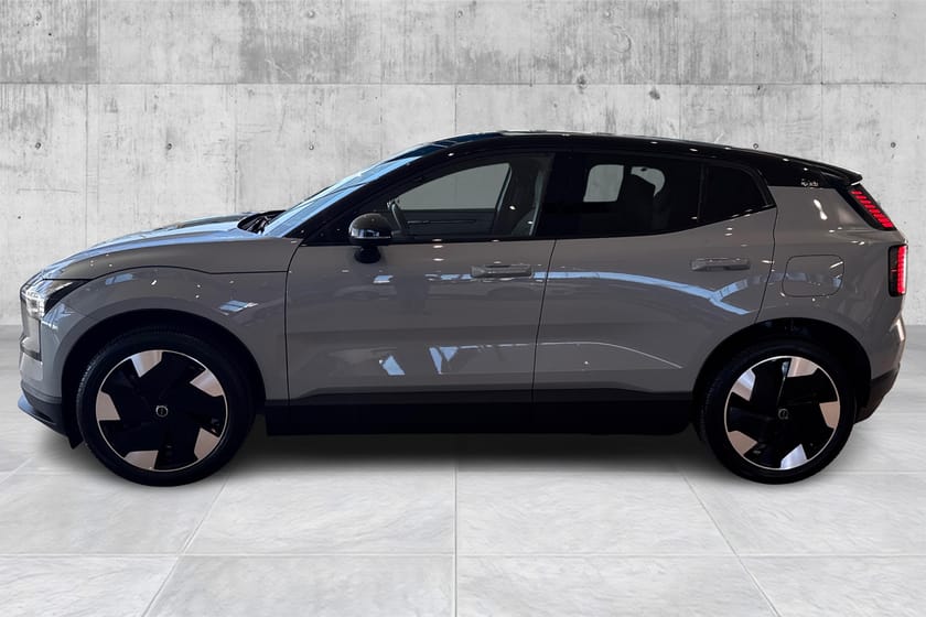 Bilde 2 av Volvo EX30 Twin Motor Performance Plus *ACC*H&K*El.Bakluke*19"