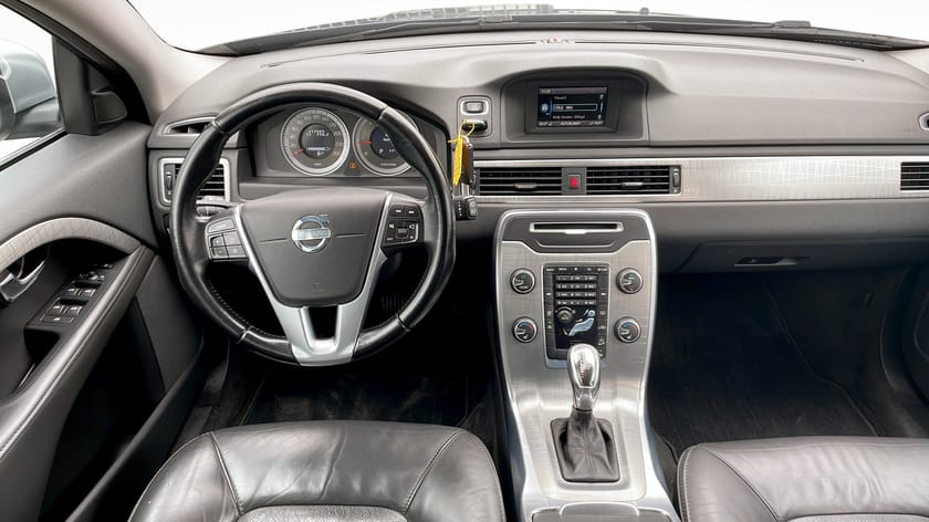 Bild 4 av Volvo XC70 ll D4 AWD MOMENTUM DE / DRAG