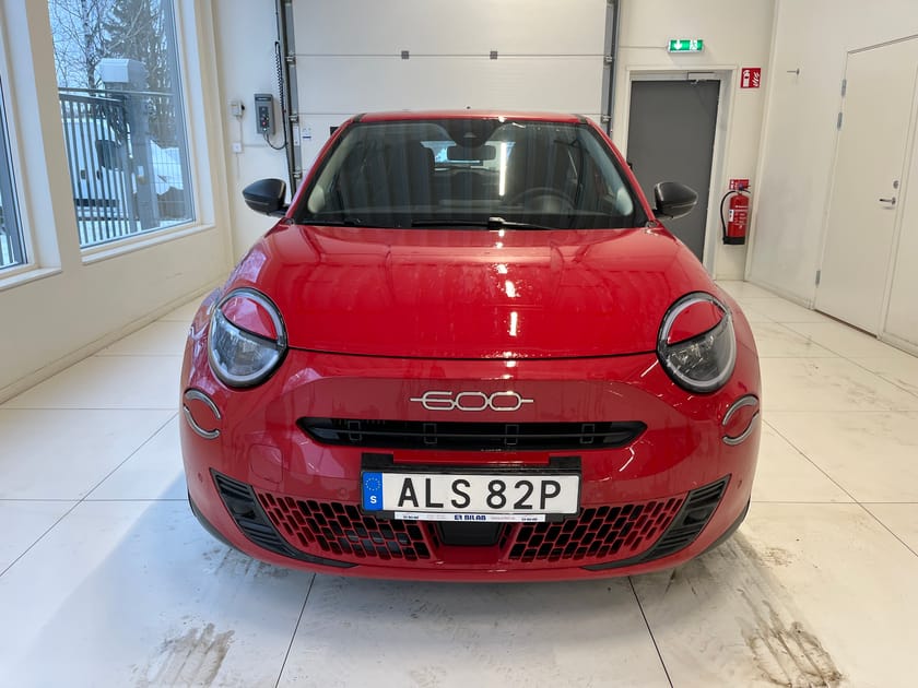 Bild 2 av Fiat 600 Hybrid Lounge