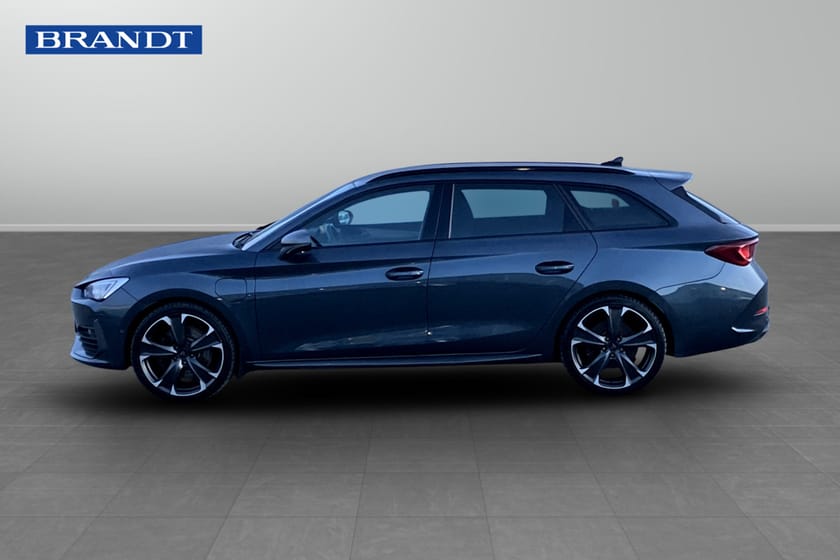 Bild 3 av CUPRA Leon Sportstourer e-Hybrid 1.4 TSI 245hk DSG ST